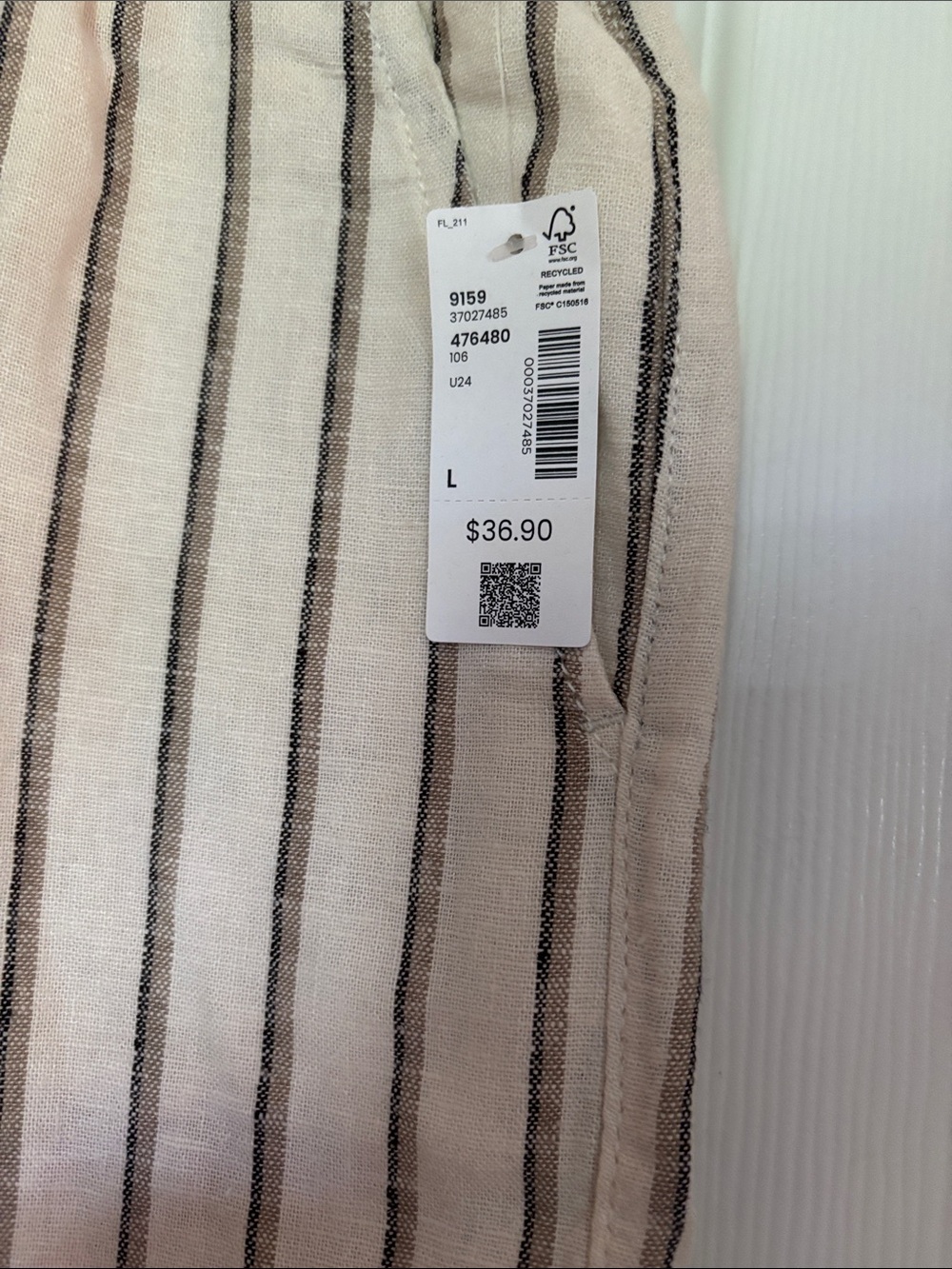 Reitmans Cream Striped Drawstring Linen-Blend Shorts - Picture 2 of 2